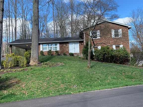 2nd image of 217 Linwood Ct