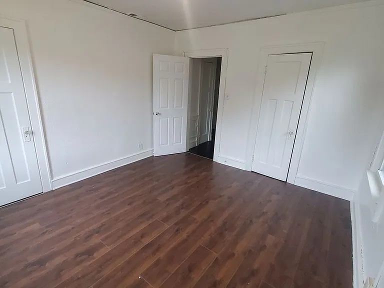 2918-2920 N 48th St. (Duplex) — Photo 9