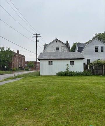 3rd image of 149 Oswald St