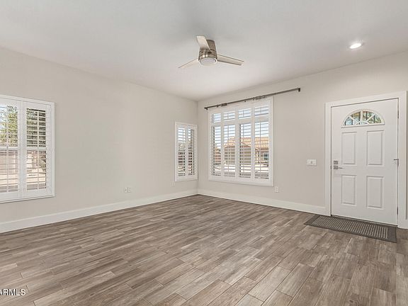 4th image of 13630 W UTICA Drive