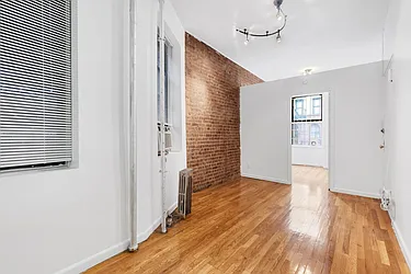 Rented by Cooper & Cooper Real Estate