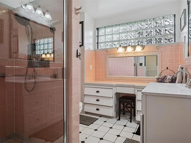 2603 N Ridgewood Ave — Photo 25