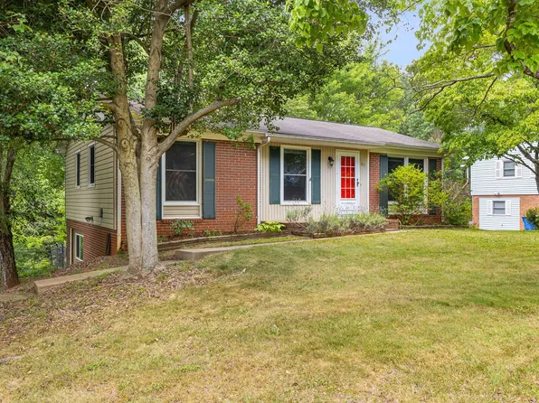 67 Cub Rd, Asheville, NC 28806