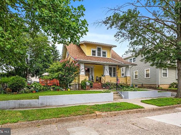 3rd image of 6027 Jefferson Ave