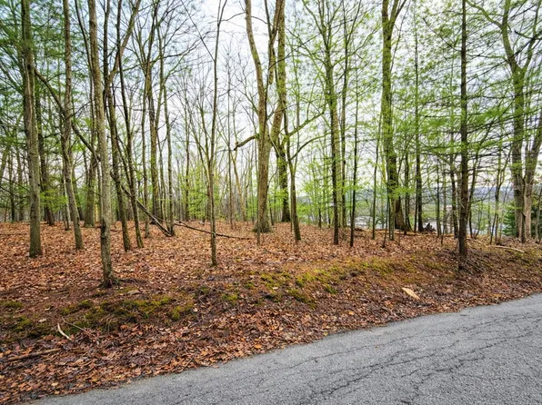 Roosevelt St, Brookville, PA 15825