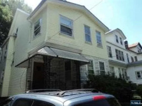 120-122 Scheerer Ave, Newark, NJ 07112