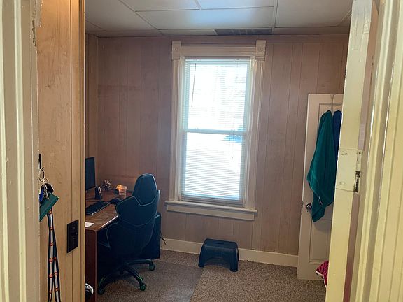 4th image of 7613 W 140th Pl APT 2