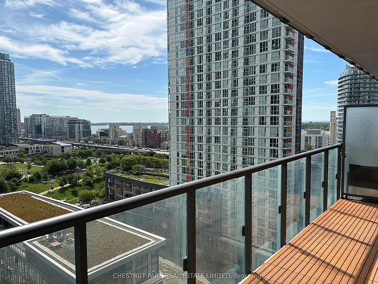 170 Fort York Blvd #1406 — Photo 6