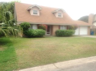 105 Marie Pl, Portland, TX 78374