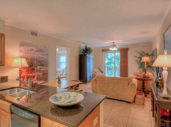 4th image of 760 Ocean Blvd Unit 305