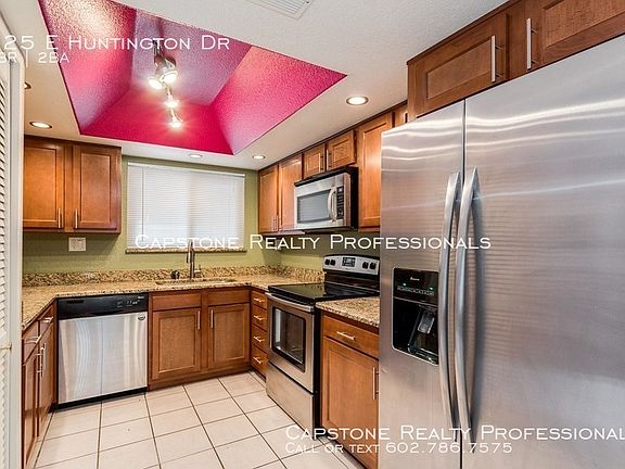 3rd image of 325 E Huntington Dr
