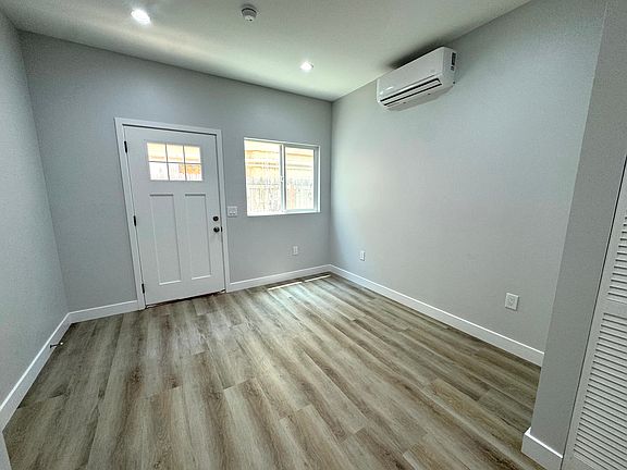 5th image of 4471 Altadena Ave
