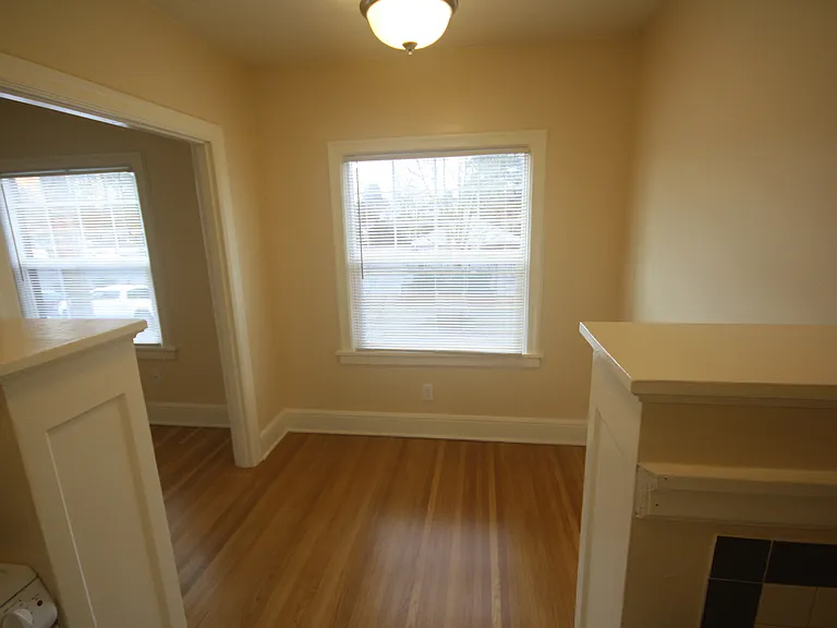 4363 SE Belmont St #303 — Photo 8