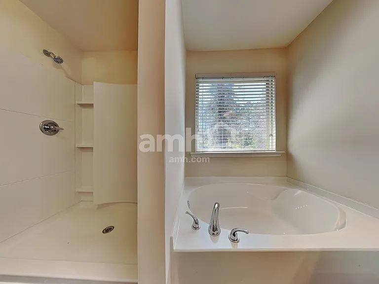 2750 Freemont St — Photo 13