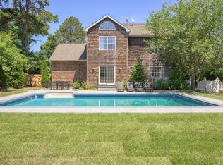 38 Longview Rd, Southampton, NY 11968