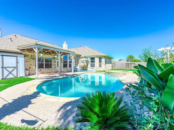 17706 Oak Park Bend Lane, Cypress, TX 77433