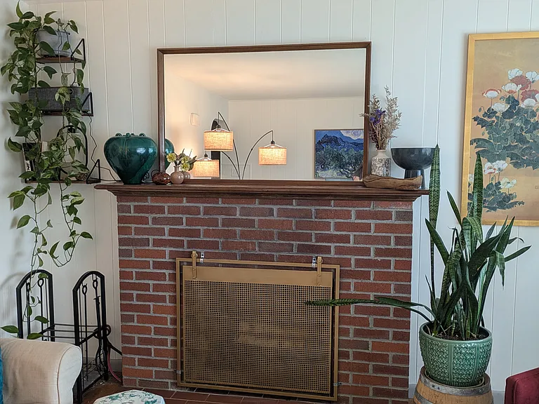 751 Lawrence Blvd — Photo 3