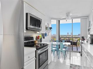 3598 Yacht Club Dr APT 1002, Aventura, FL 33180
