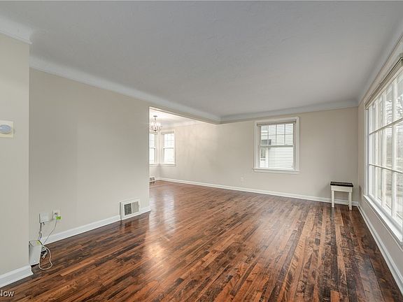 2nd image of 20810 Eastwood Ave