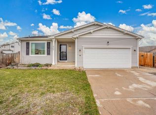 8065 Eagleview Dr, Littleton, CO 80125
