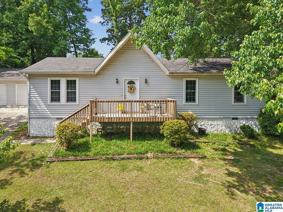 1st image of 209 Annetta Cir