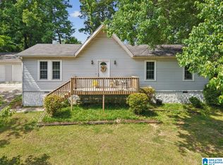 209 Annetta Cir, Trussville, AL 35173