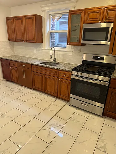 284 Ege Ave #2F Photo 1 284 Ege Ave #2F Photo 1