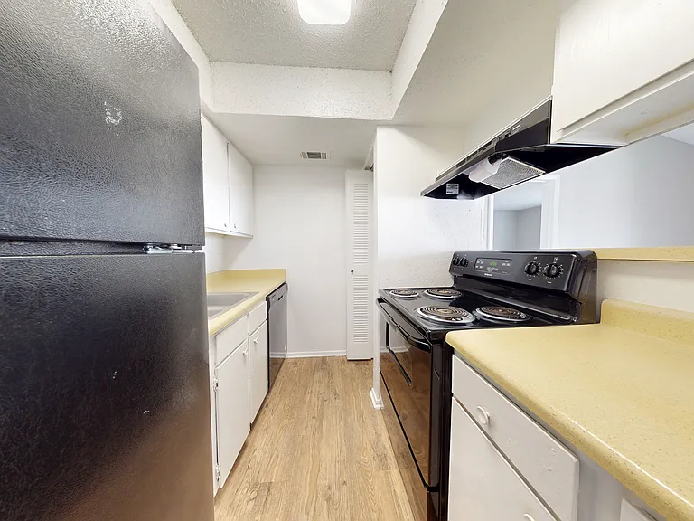 Addison Apartments at the Park — Photo 146