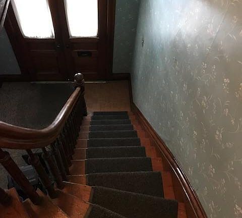 3rd image of 82 Ontario St