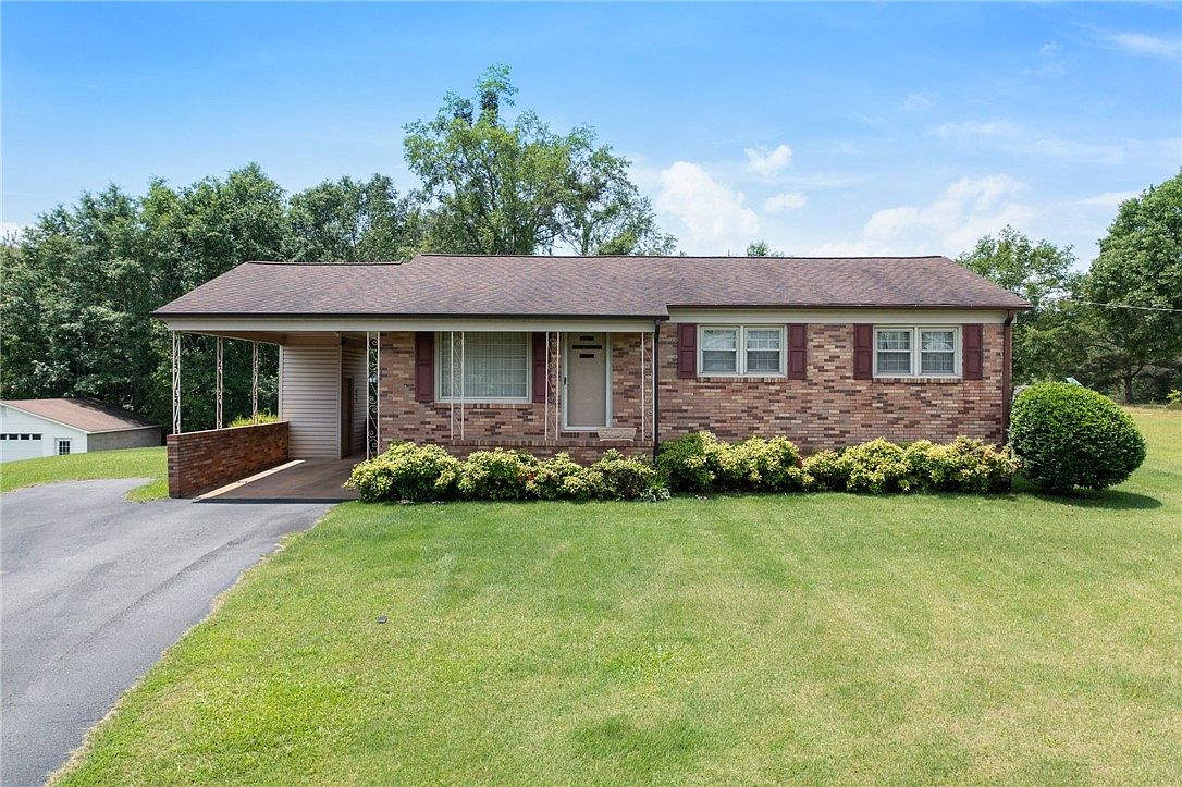 134 Grasshopper Hill Rd, Pickens, SC 29671 | Zillow