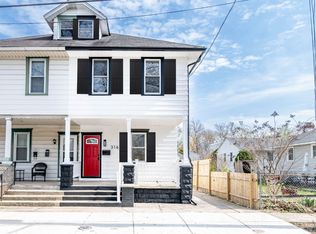 316 W 4th St, Palmyra, NJ 08065