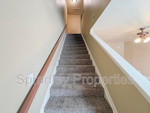 5th image of 1031 N Wall St