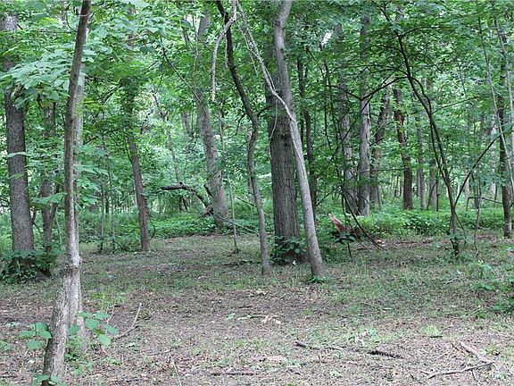 3rd image of 1684 NW 785th Rd