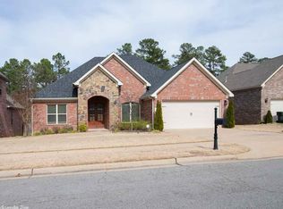 26 Tournay Cir, Little Rock, AR 72223