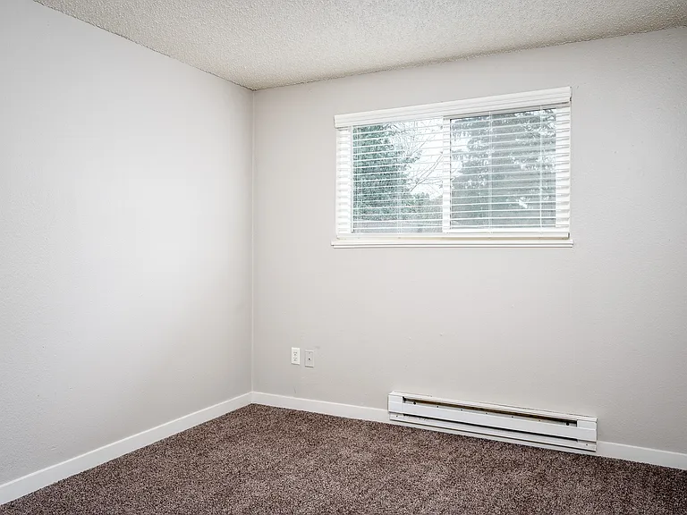 Oak Grove — Photo 21