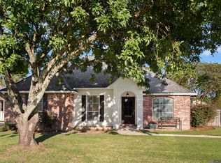 16080 Kirsten Dr, Prairieville, LA 70769
