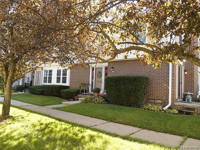 2nd image of 20860 Glen Haven Cir E #281
