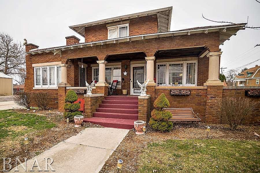 109 N Wood St, Maroa, IL 61756 Zillow