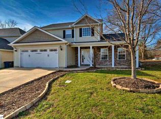 4 Falling Spring Ct, Simpsonville, SC 29681