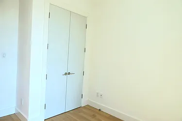 Rented by Rennit Inc.