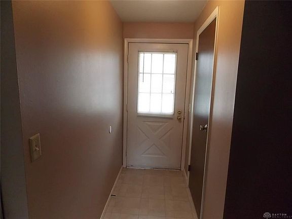 3rd image of 104-104 Pepperwood Pl