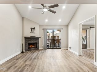 9465 N 92nd St UNIT 213, Scottsdale, AZ 85258