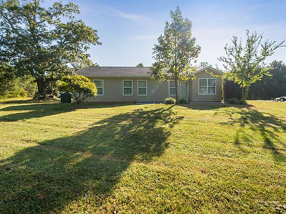 4th image of 5304 Oaktree Dr