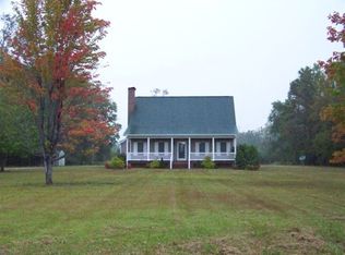 1101 E Barr Rd, Chocowinity, NC 27817