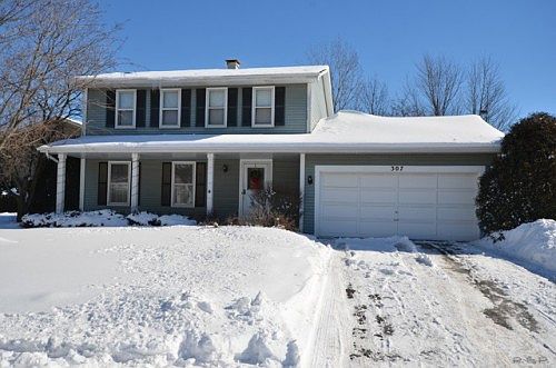 1st image of 307 Oakmont Dr
