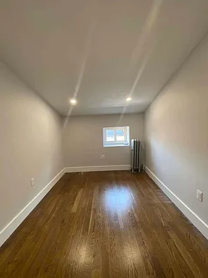 Rented by The Brokerage Group LLC | media 16