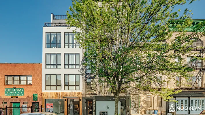 Rented by Nooklyn NYC LLC | media 43