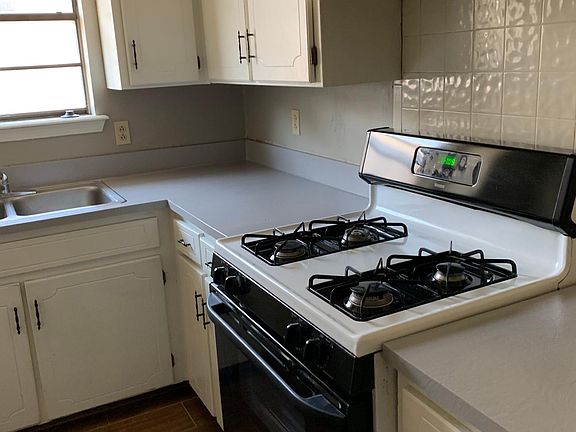 5th image of 1015 Sugarloaf Dr