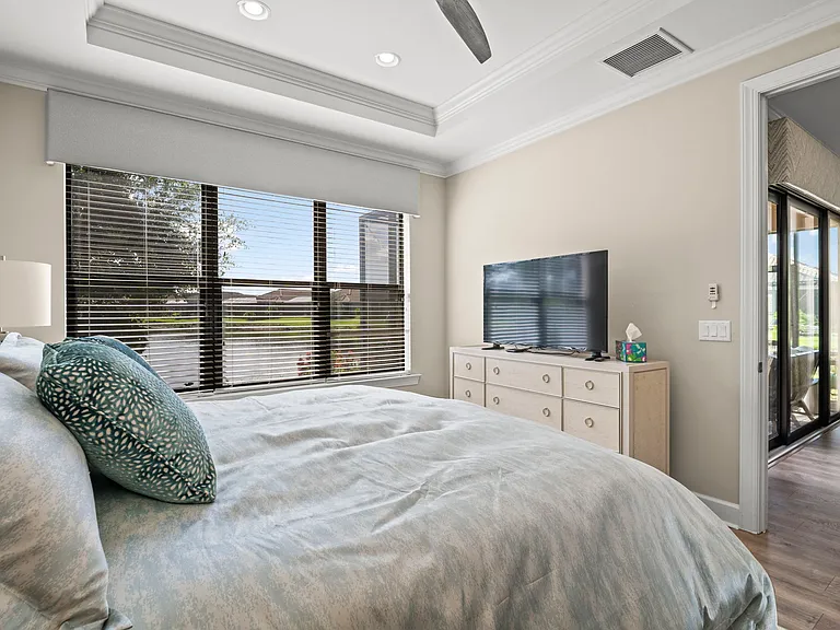 Main bedroom