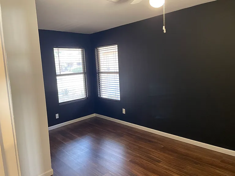 20819 N 1st Ave — Photo 18